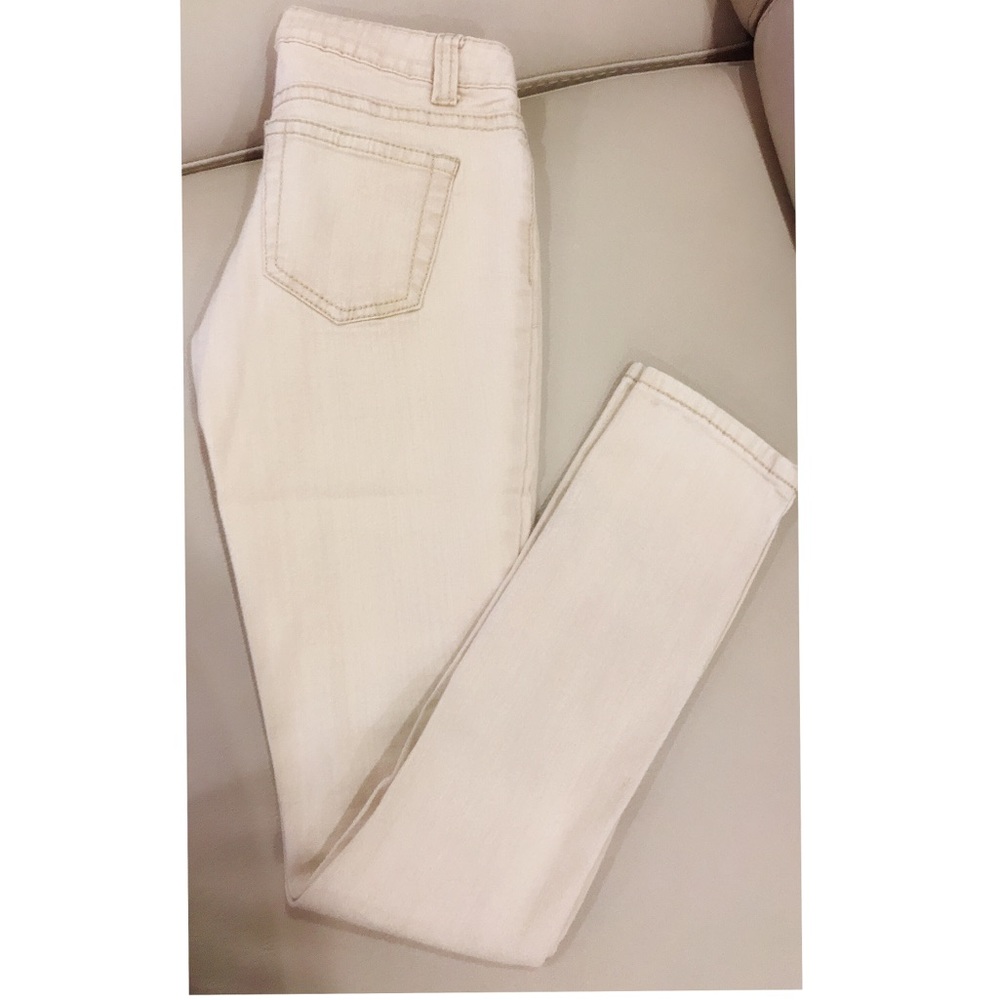 Light khaki colored Buzz jeans